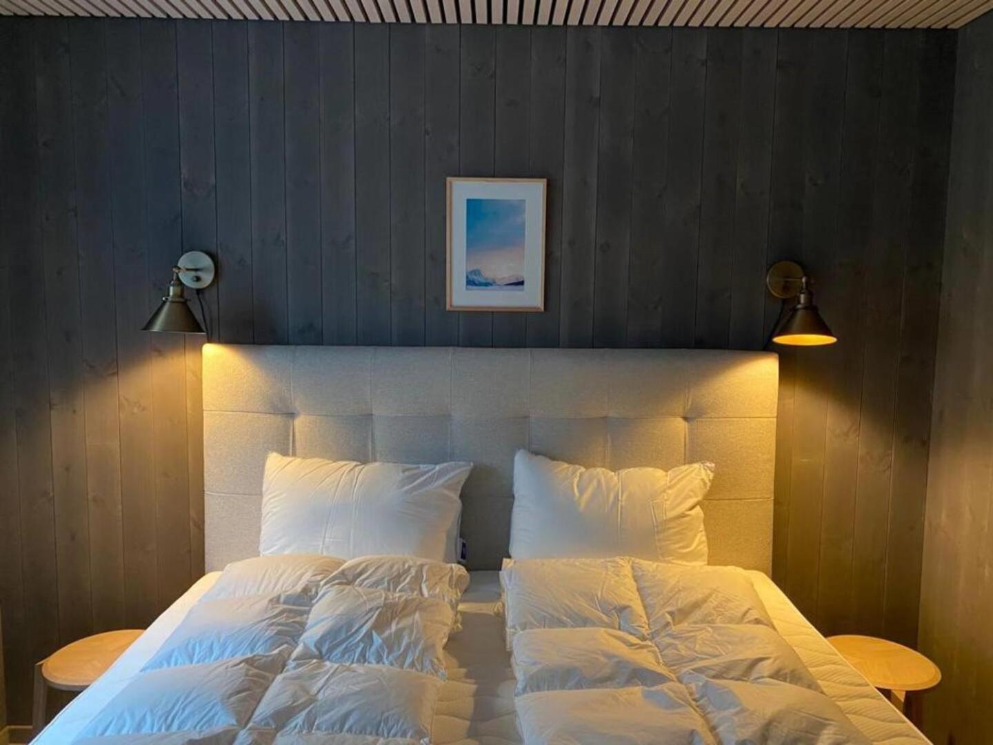 Waterfront Apartment With Panoramic Sea View Henningsvær Buitenkant foto